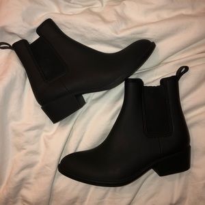 Jeffrey Campbell waterproof Chelsea boots